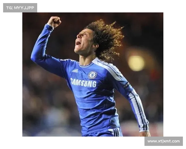 大卫路易斯：巧妙转型，中场后卫双重身份